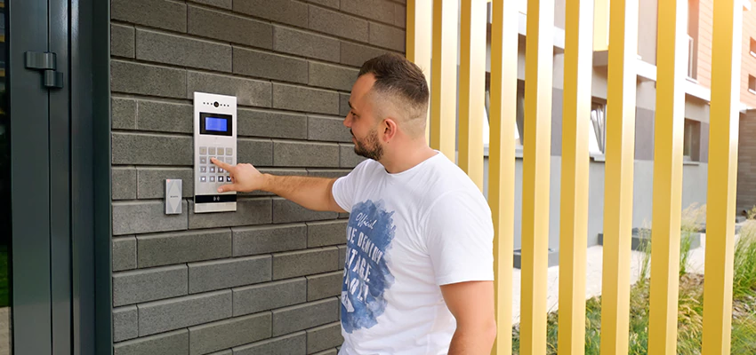 Locksmith Company For Smart Lock System Installation in Pensacola, Florida